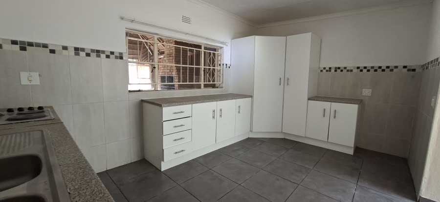 4 Bedroom Property for Sale in Krugersdorp North Gauteng