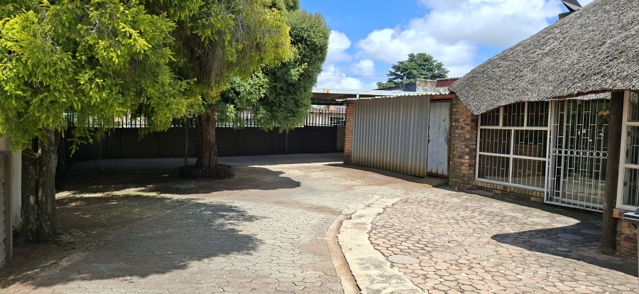 4 Bedroom Property for Sale in Krugersdorp North Gauteng