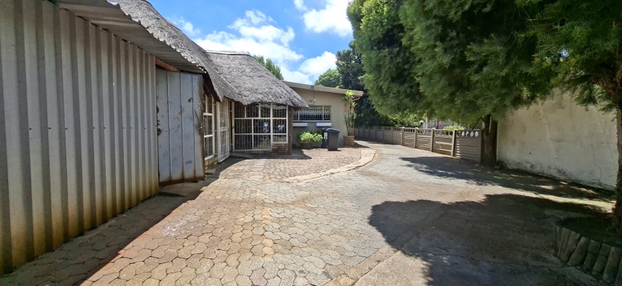 4 Bedroom Property for Sale in Krugersdorp North Gauteng