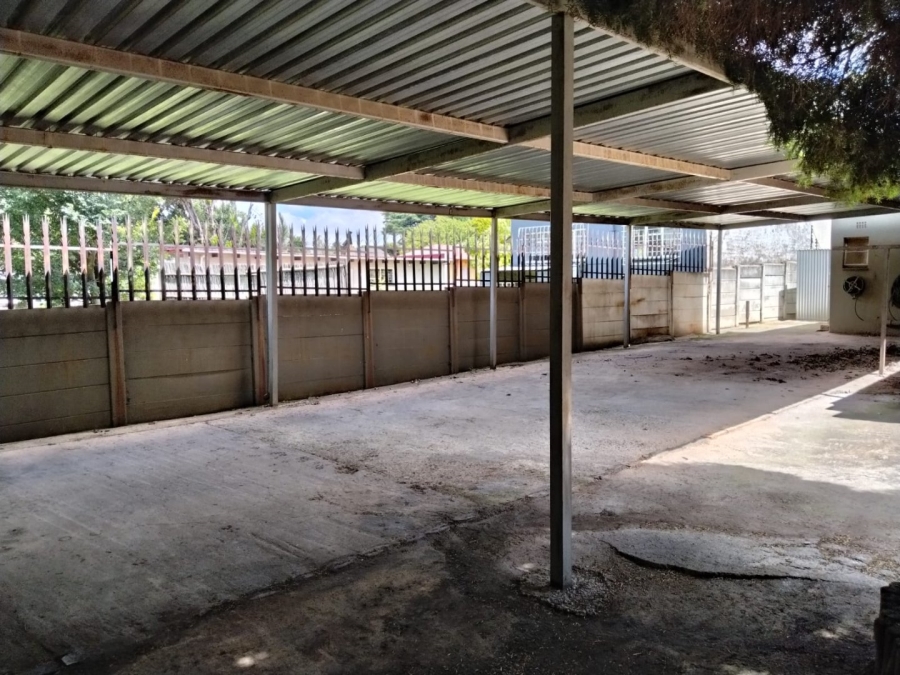 4 Bedroom Property for Sale in Krugersdorp North Gauteng