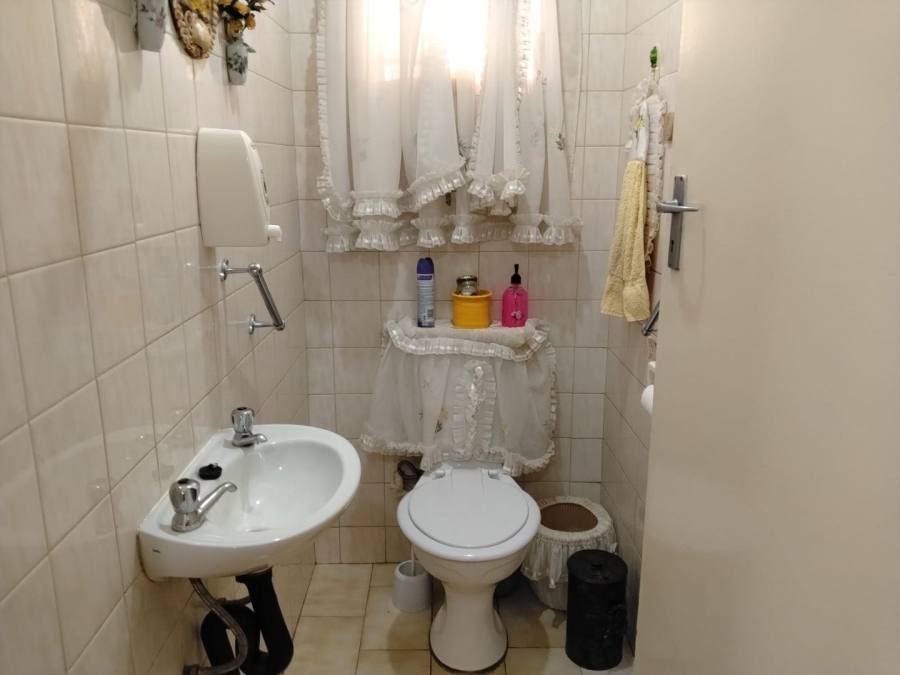 2 Bedroom Property for Sale in Randpoort Gauteng