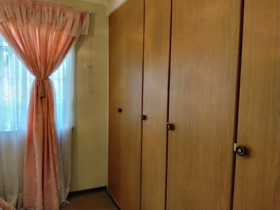 2 Bedroom Property for Sale in Randpoort Gauteng