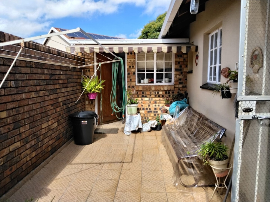 2 Bedroom Property for Sale in Randpoort Gauteng