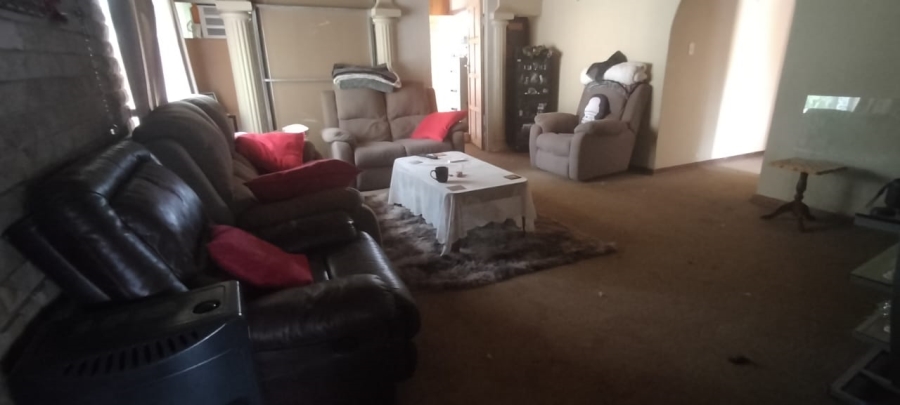 3 Bedroom Property for Sale in Helikonpark Gauteng