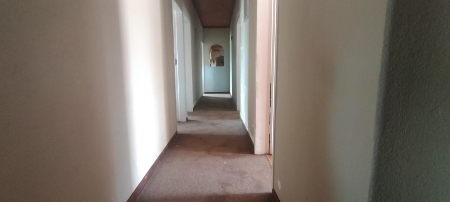 3 Bedroom Property for Sale in Helikonpark Gauteng