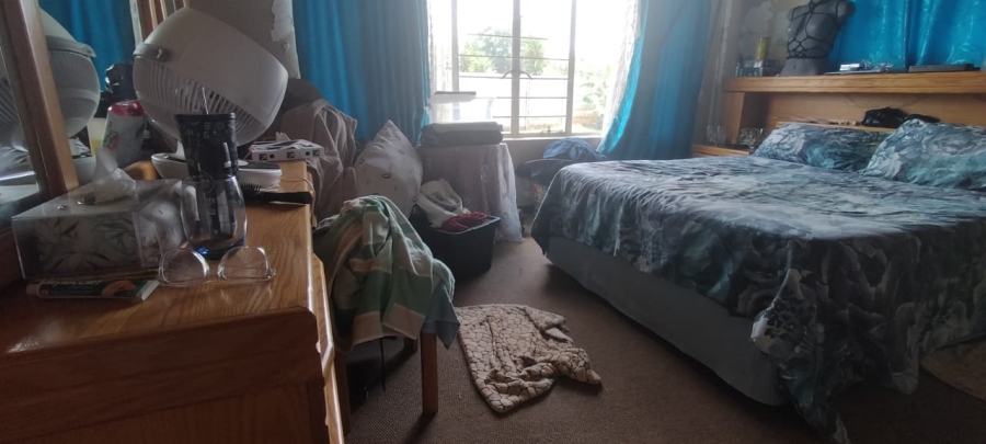 3 Bedroom Property for Sale in Helikonpark Gauteng