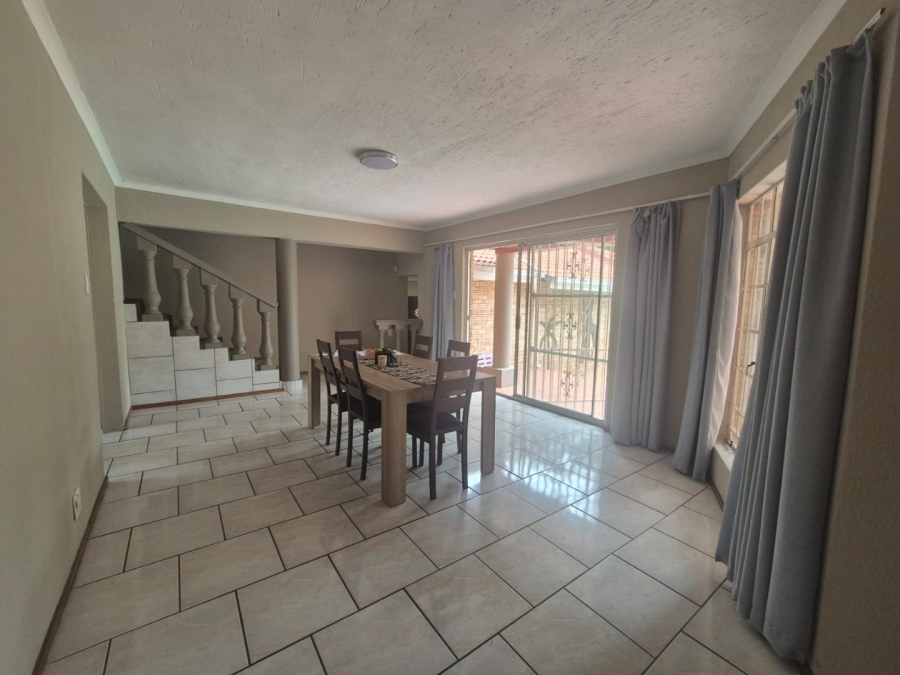 4 Bedroom Property for Sale in Noordheuwel Gauteng