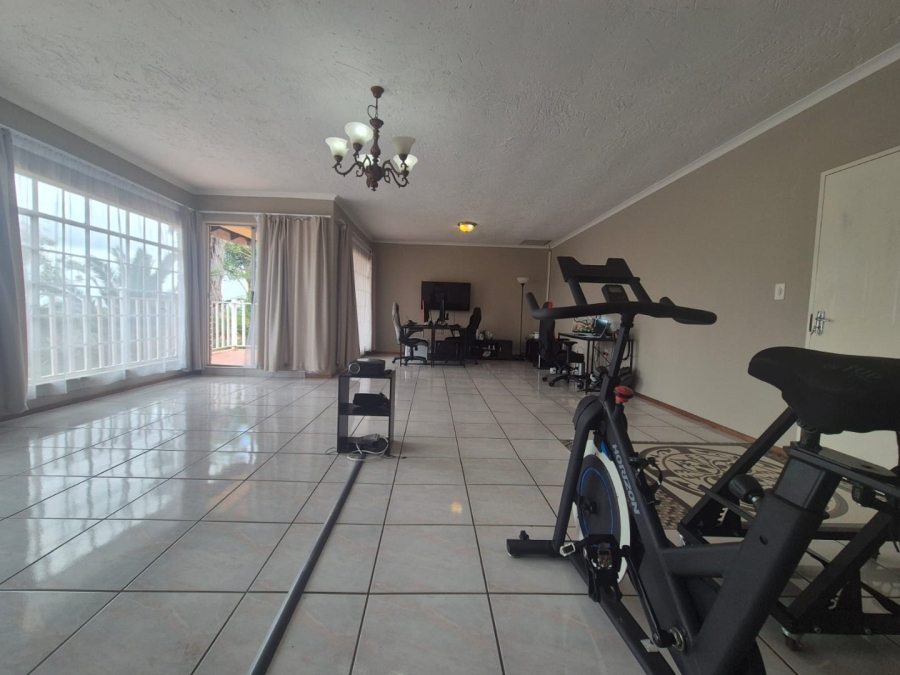 4 Bedroom Property for Sale in Noordheuwel Gauteng