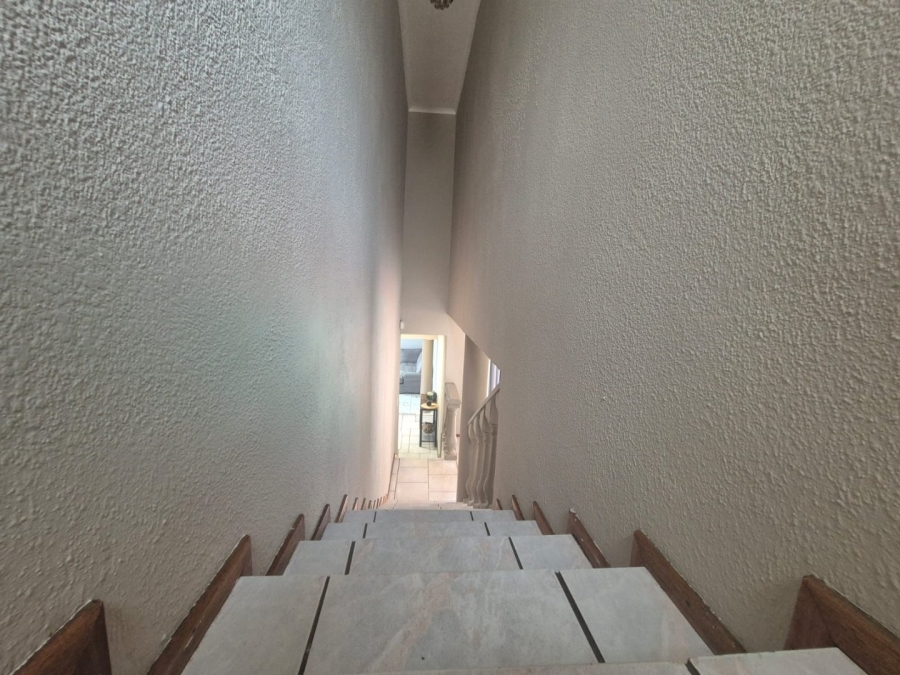 4 Bedroom Property for Sale in Noordheuwel Gauteng