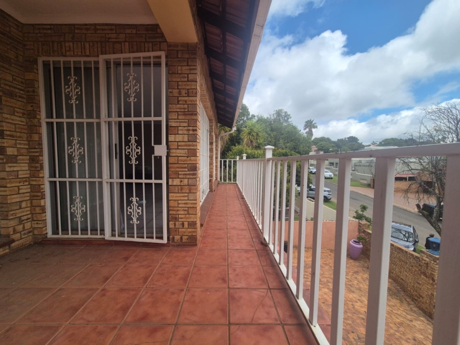 4 Bedroom Property for Sale in Noordheuwel Gauteng