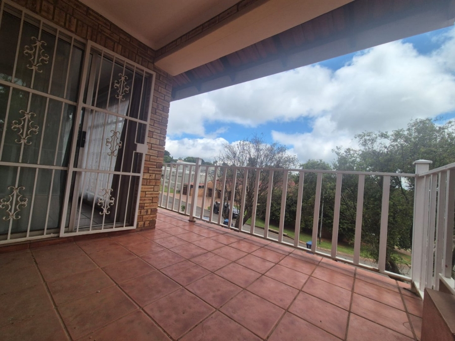 4 Bedroom Property for Sale in Noordheuwel Gauteng