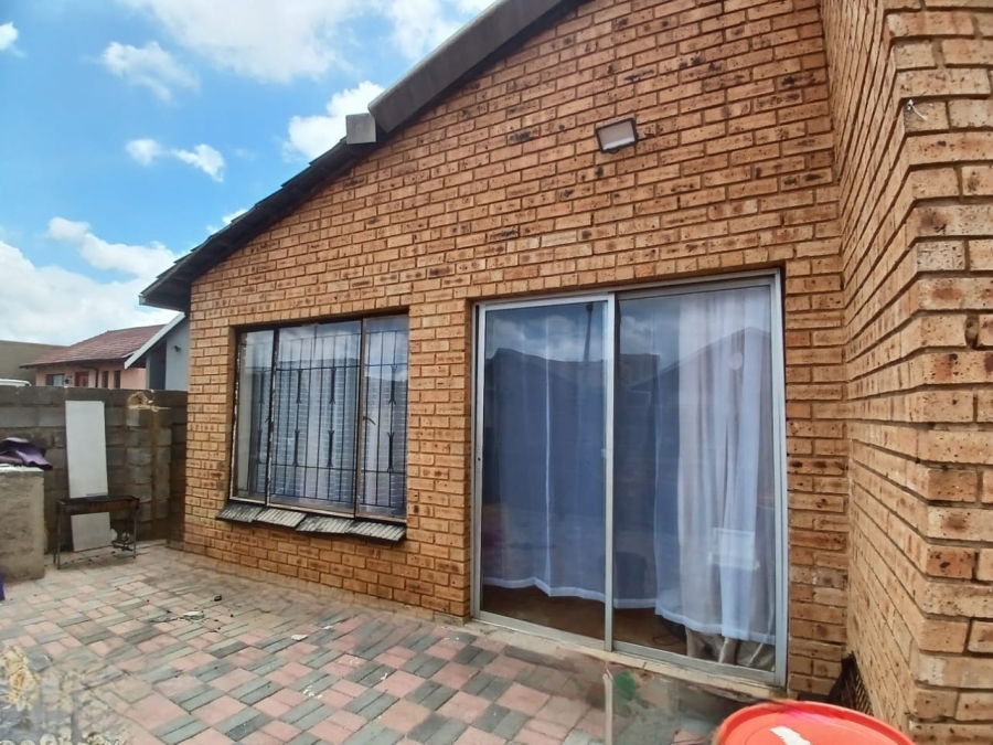 3 Bedroom Property for Sale in Kagiso Gauteng