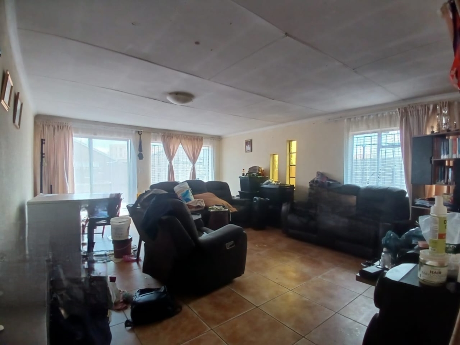 3 Bedroom Property for Sale in Kagiso Gauteng