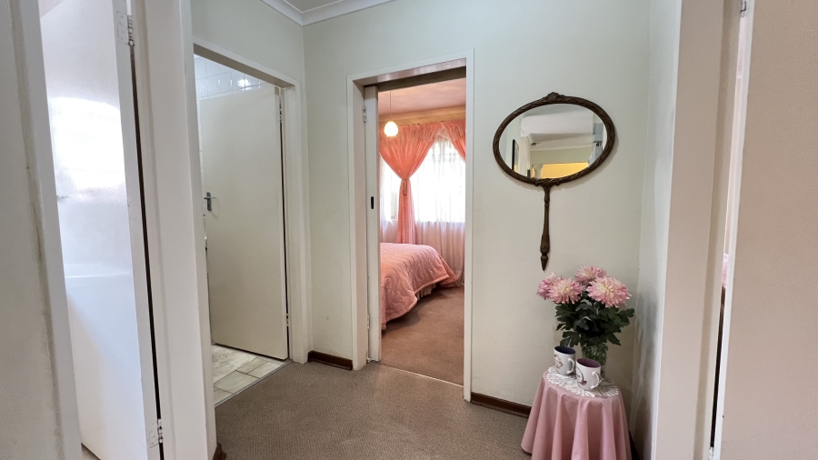 2 Bedroom Property for Sale in Randpoort Gauteng