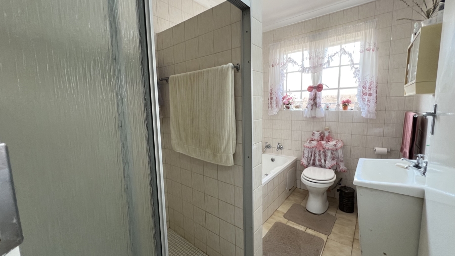 2 Bedroom Property for Sale in Randpoort Gauteng