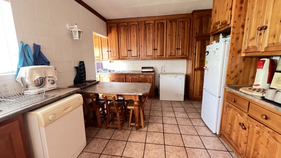 3 Bedroom Property for Sale in Helikonpark Gauteng