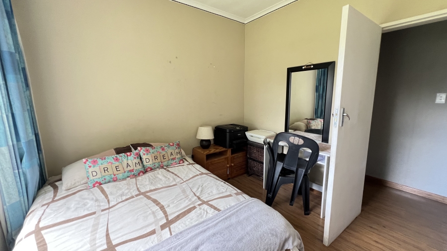 3 Bedroom Property for Sale in Helikonpark Gauteng
