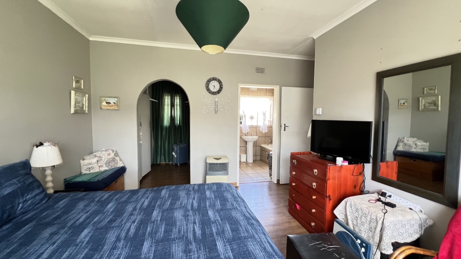 3 Bedroom Property for Sale in Helikonpark Gauteng