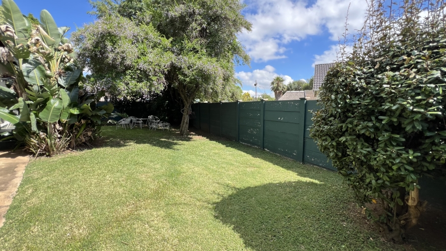 3 Bedroom Property for Sale in Helikonpark Gauteng