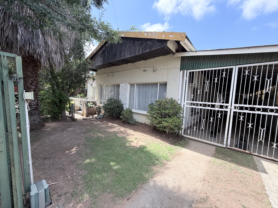 4 Bedroom Property for Sale in Krugersdorp West Gauteng