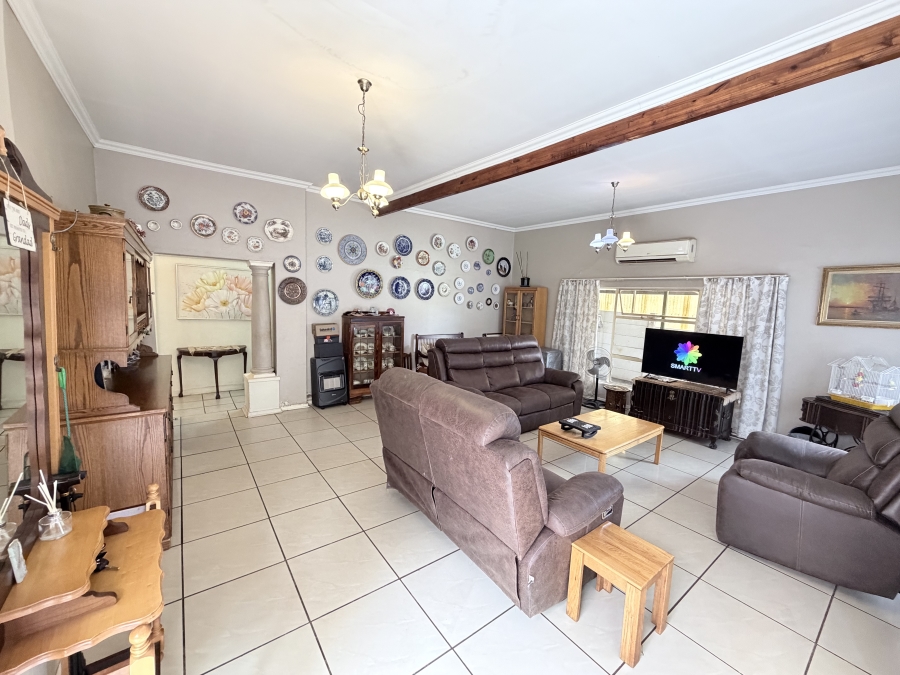 4 Bedroom Property for Sale in Krugersdorp West Gauteng