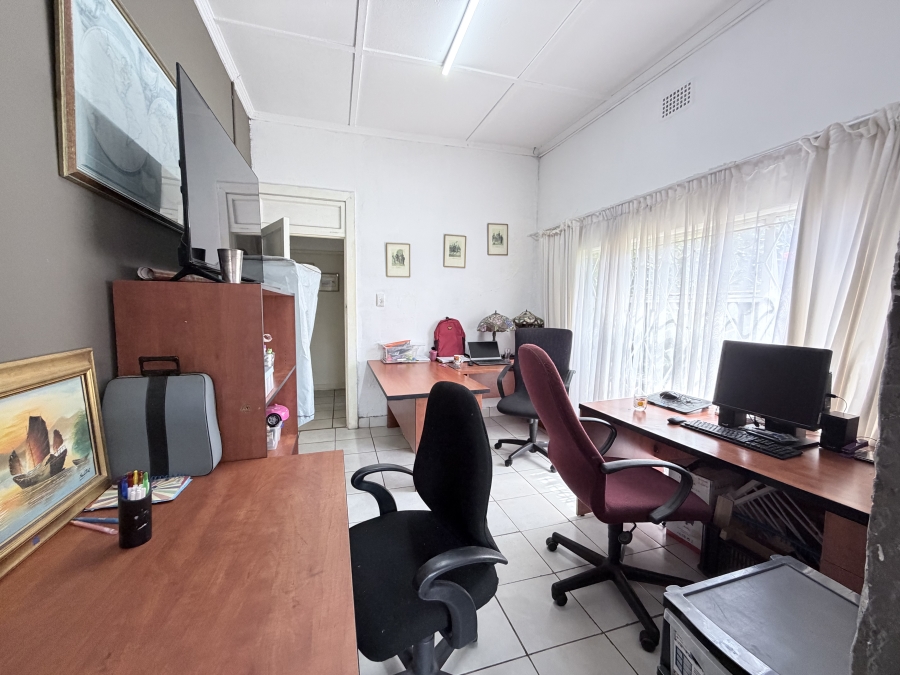 4 Bedroom Property for Sale in Krugersdorp West Gauteng