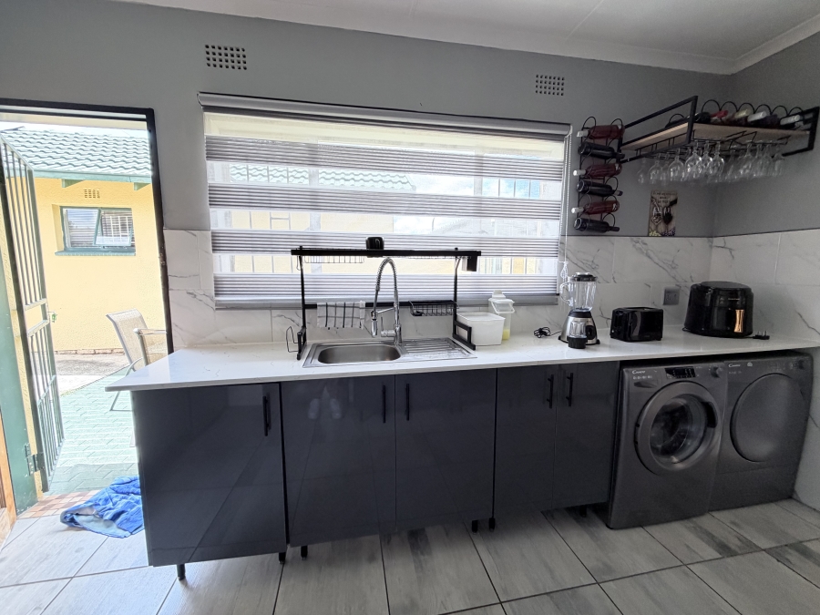 3 Bedroom Property for Sale in Dan Pienaarville Gauteng