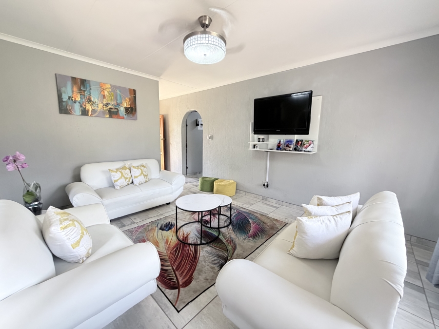 3 Bedroom Property for Sale in Dan Pienaarville Gauteng