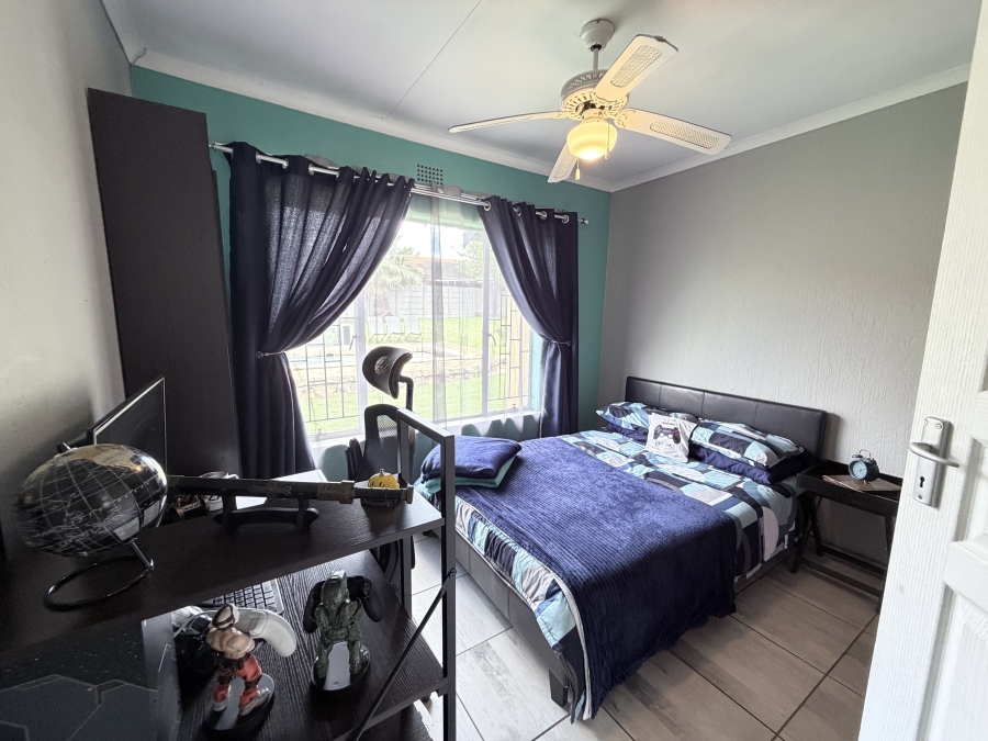 3 Bedroom Property for Sale in Dan Pienaarville Gauteng