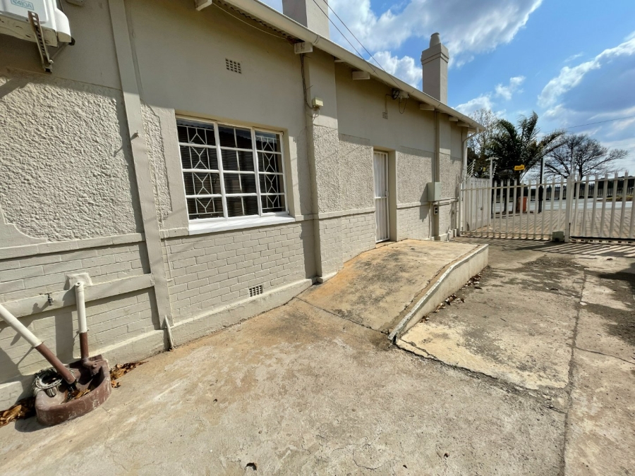 Commercial Property for Sale in Homelake Gauteng