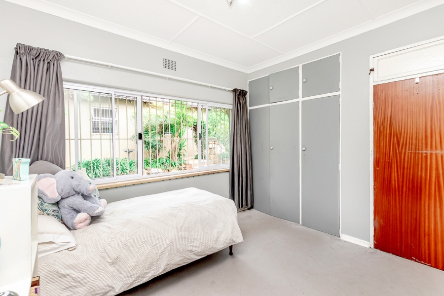 4 Bedroom Property for Sale in Linden Gauteng