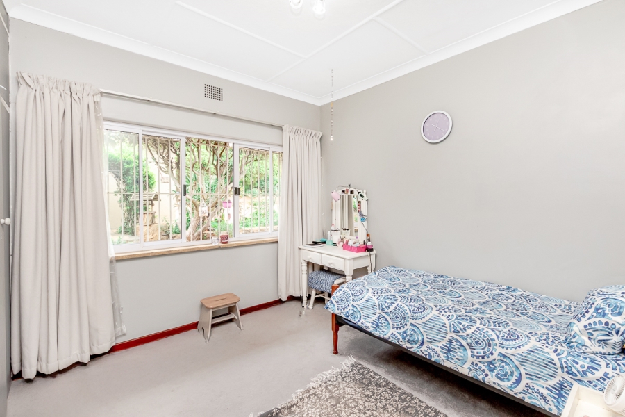 4 Bedroom Property for Sale in Linden Gauteng