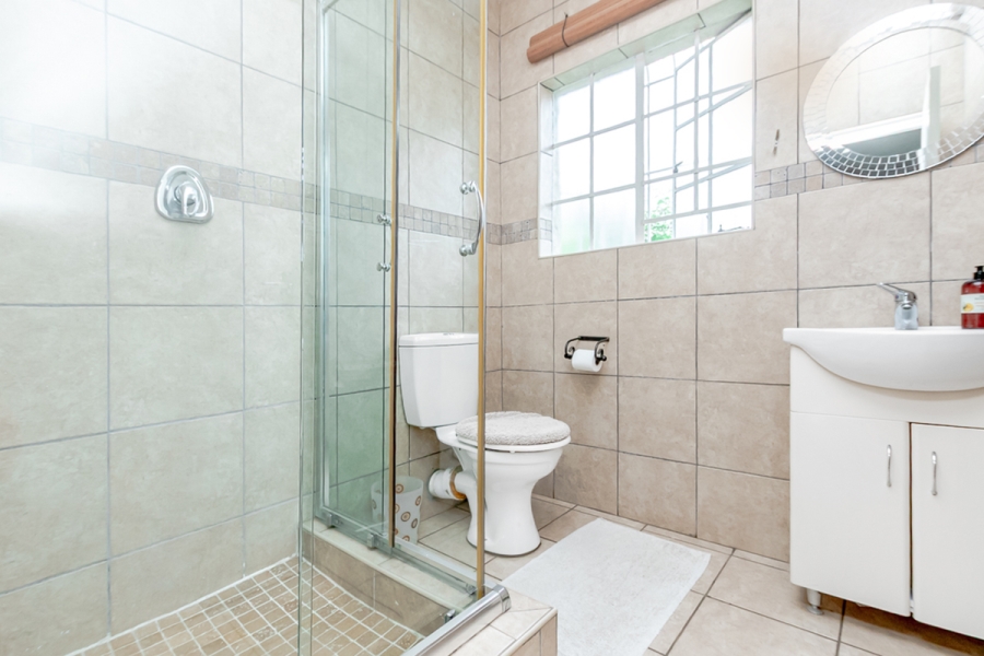 4 Bedroom Property for Sale in Linden Gauteng