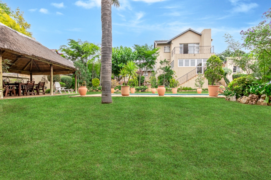 4 Bedroom Property for Sale in Linden Gauteng