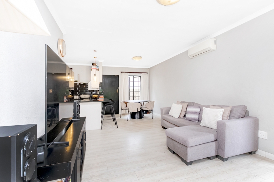 2 Bedroom Property for Sale in Bloubosrand Gauteng