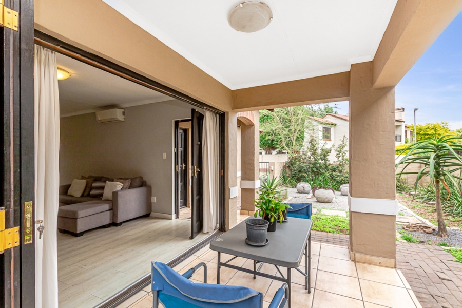 2 Bedroom Property for Sale in Bloubosrand Gauteng