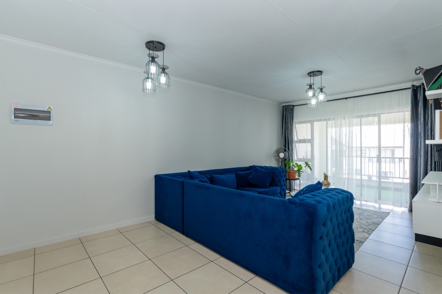 2 Bedroom Property for Sale in Greenstone Hill Gauteng