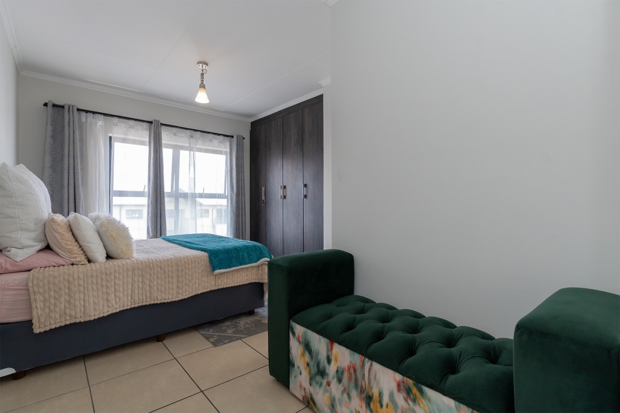 2 Bedroom Property for Sale in Greenstone Hill Gauteng