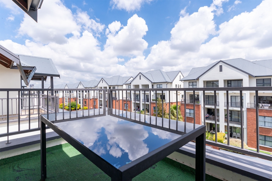 2 Bedroom Property for Sale in Greenstone Hill Gauteng