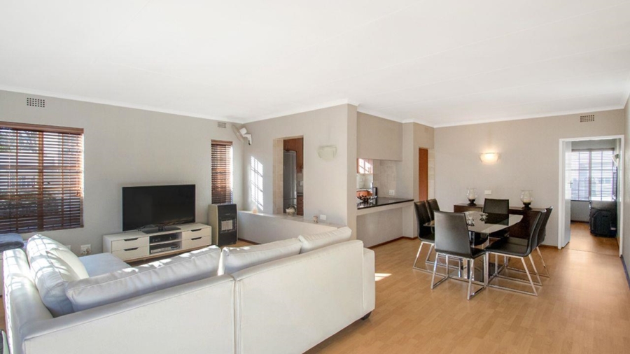 1 Bedroom Property for Sale in Edenburg Gauteng