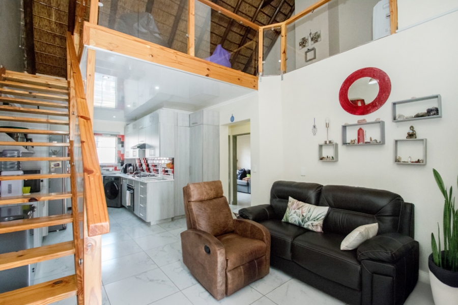 2 Bedroom Property for Sale in Sundowner Gauteng