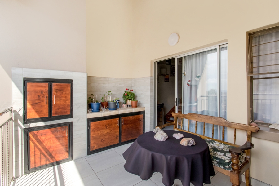 2 Bedroom Property for Sale in Sundowner Gauteng