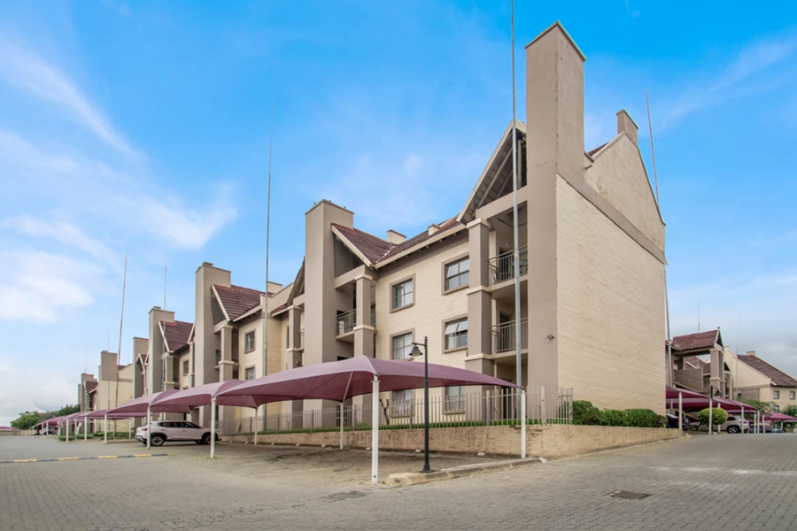 2 Bedroom Property for Sale in Sundowner Gauteng
