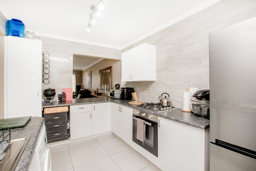 2 Bedroom Property for Sale in Rangeview Gauteng