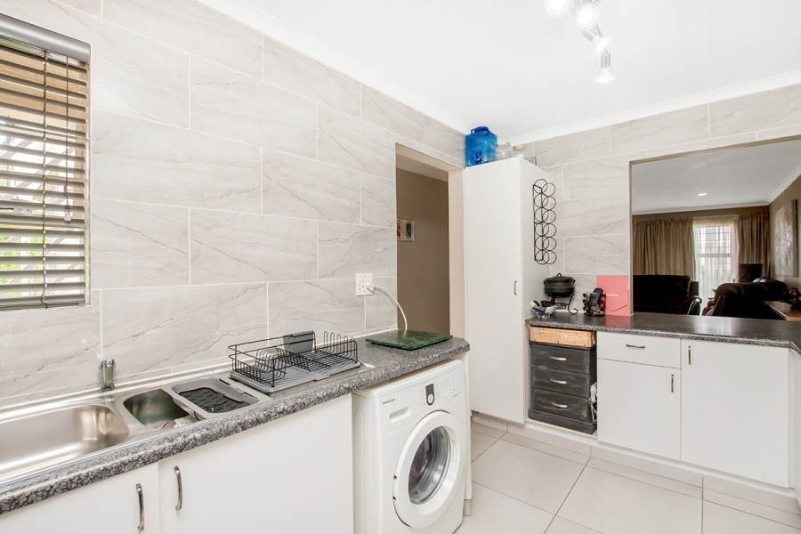 2 Bedroom Property for Sale in Rangeview Gauteng