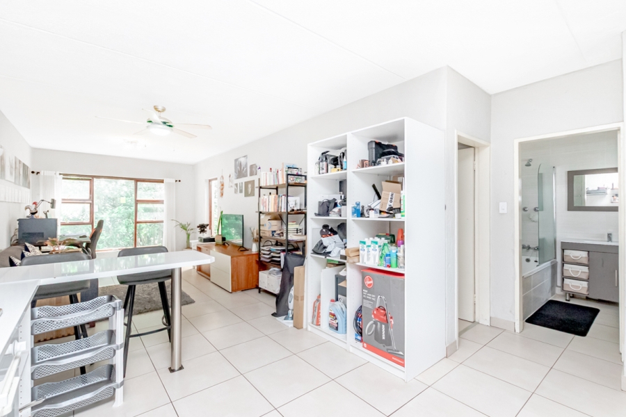 1 Bedroom Property for Sale in Paulshof Gauteng