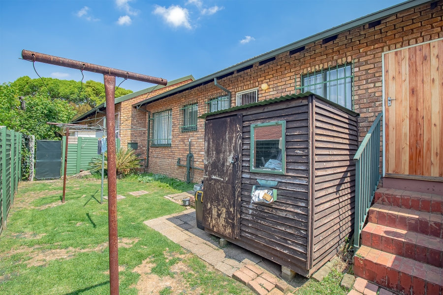 3 Bedroom Property for Sale in Elardus Park Gauteng