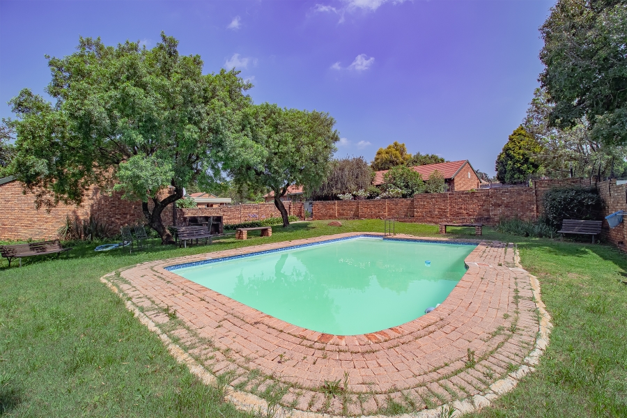 3 Bedroom Property for Sale in Elardus Park Gauteng