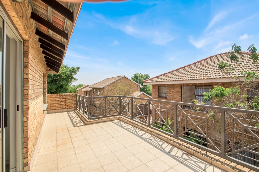 To Let 3 Bedroom Property for Rent in Honeydew Manor Gauteng