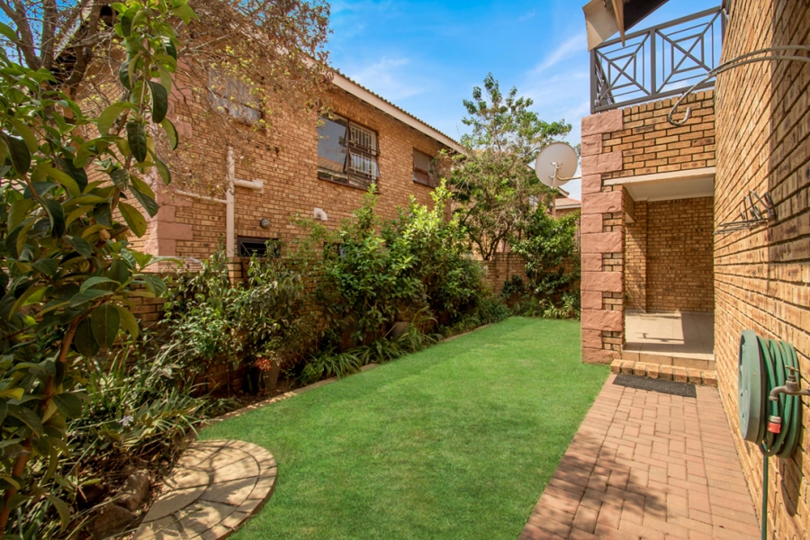 To Let 3 Bedroom Property for Rent in Honeydew Manor Gauteng